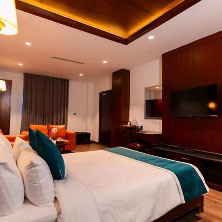 Galaxy Garden Resort Bharatpur  Ngoại thất bức ảnh