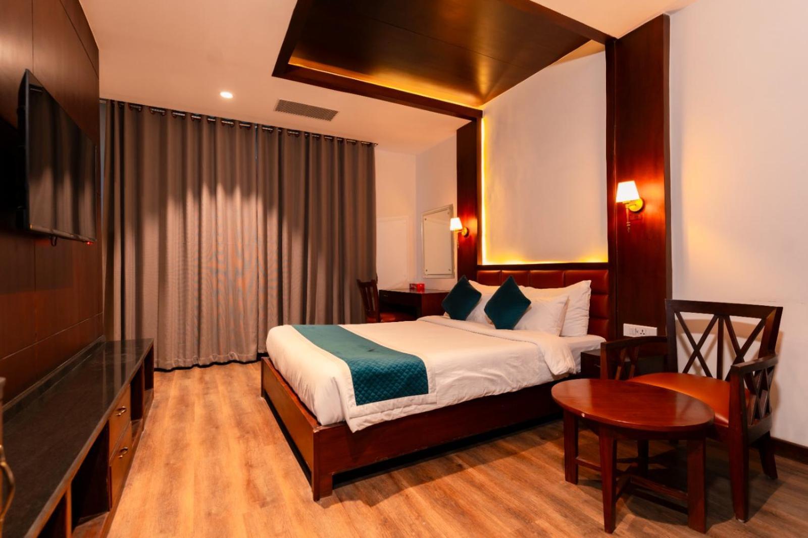 Galaxy Garden Resort Bharatpur  Ngoại thất bức ảnh